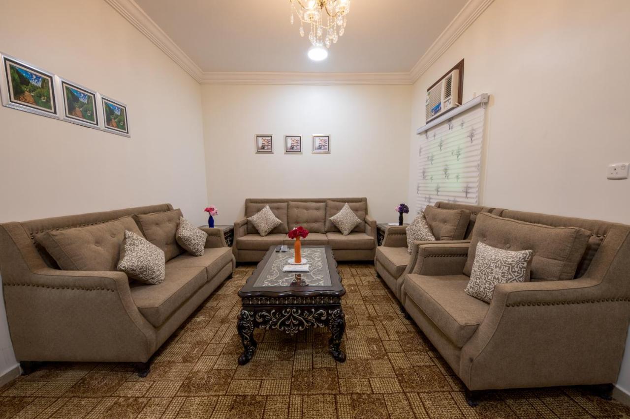 Jasmine Beach Hotel Suites Янбу Екстер'єр фото