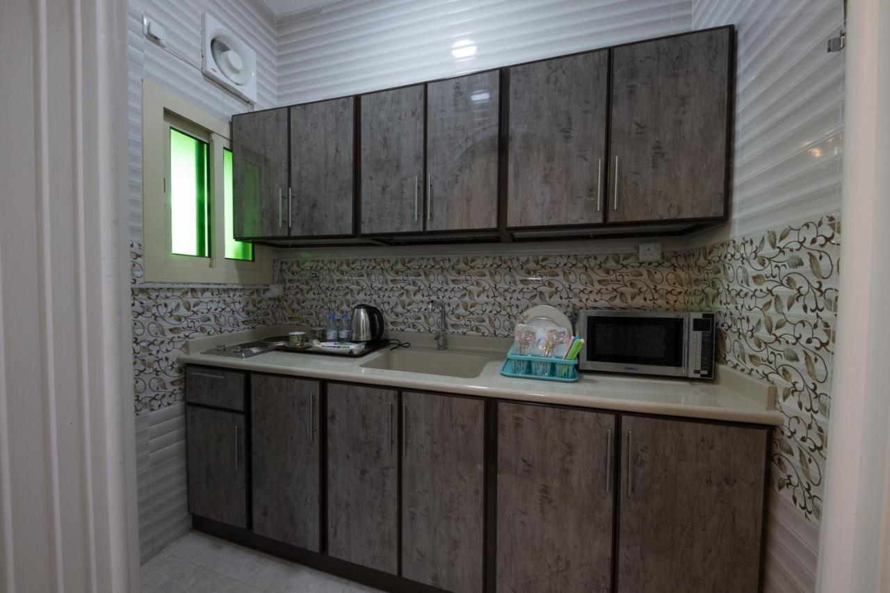 Jasmine Beach Hotel Suites Янбу Екстер'єр фото