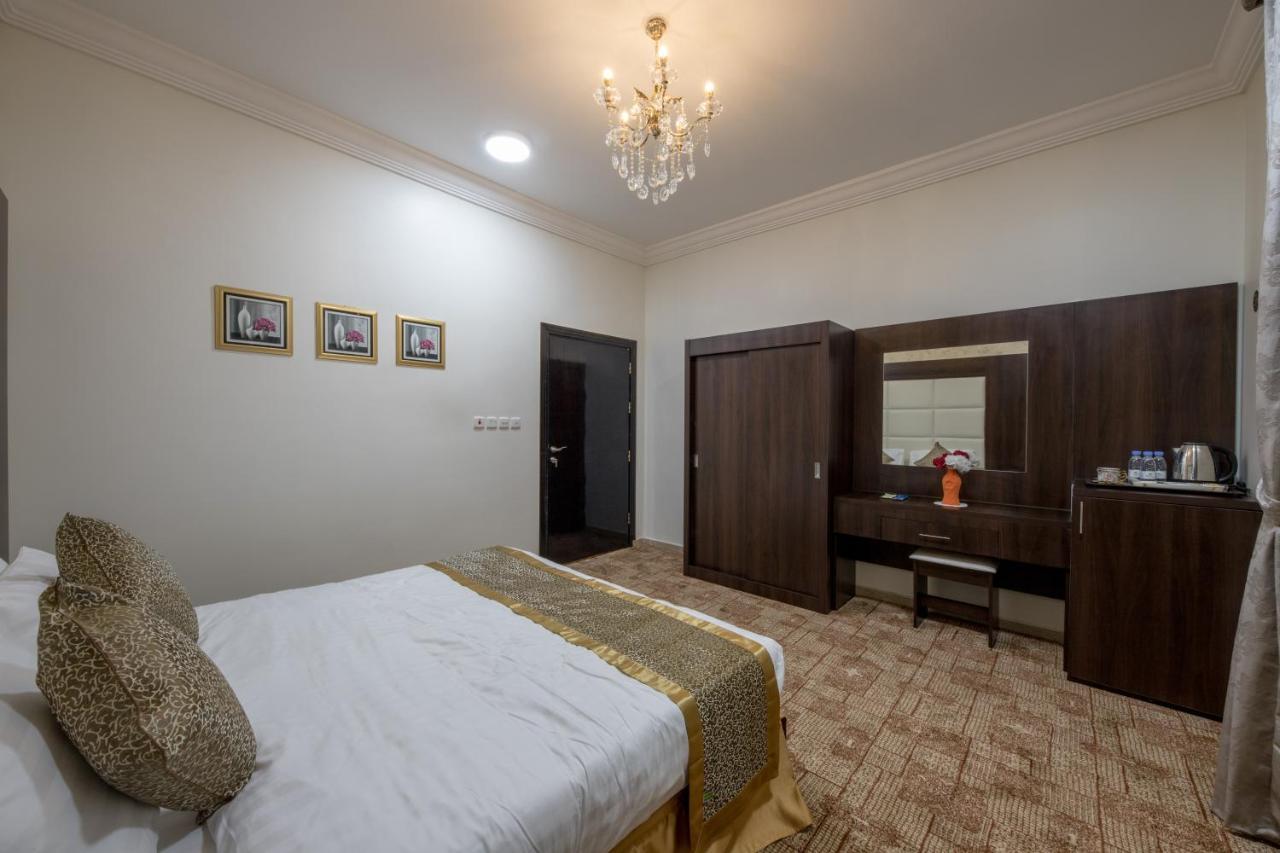 Jasmine Beach Hotel Suites Янбу Екстер'єр фото